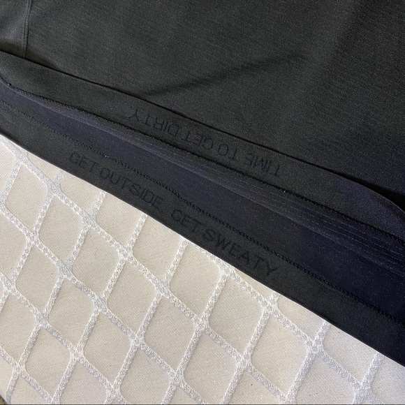 Lululemon Black Metal Vent Tech Polo Shirt - Picture 7 of 7